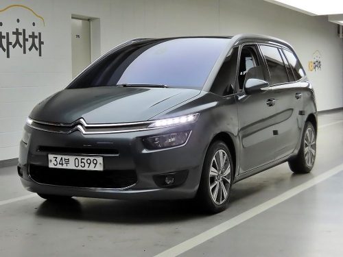 시트로엥 C4 피카소 2.0 B-HDI 인텐시브 사진 2
