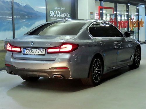 BMW 5시리즈 (G30) 520i M 스포츠 사진 4