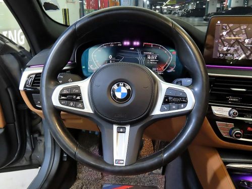BMW 5시리즈 (G30) 520i M 스포츠 사진 8