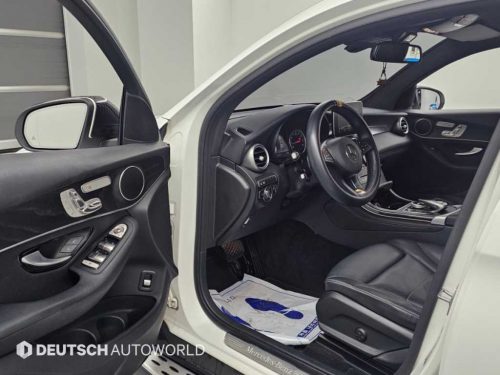 벤츠 GLC클래스 X253 GLC 300 4MATIC 쿠페 사진 11