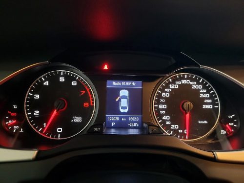 아우디 뉴 A4 2.0 TFSI 사진 10