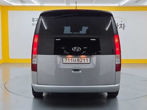 현대 스타리아 2WD 디젤 투어러 모던 사진 3