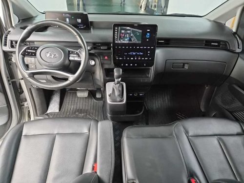 현대 스타리아 2WD 디젤 투어러 모던 사진 7