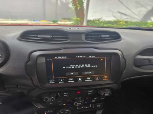 지프 레니게이드 2.0 디젤 리미티드 하이 AWD 사진 12