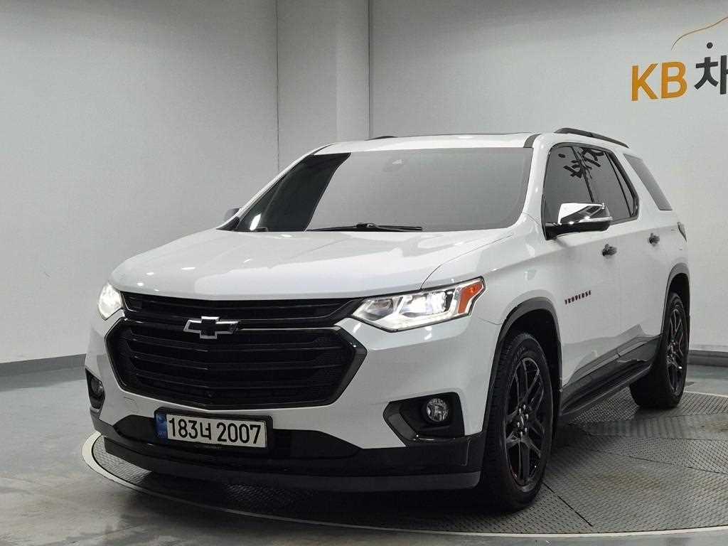 쉐보레 트래버스 3.6 AWD 레드라인