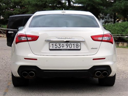 마세라티 기블리 3.0 사진 4