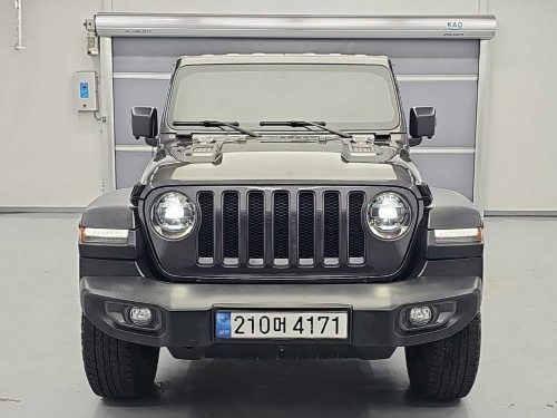 지프 랭글러 (JL) 2.0 루비콘 4도어 파워 탑 사진 2
