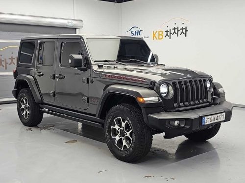 지프 랭글러 (JL) 2.0 루비콘 4도어 파워 탑 사진 4