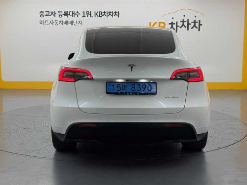 테슬라 모델 Y 롱 레인지 사진 3