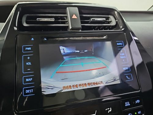 토요타 프리우스 4세대 1.8 E 사진 15