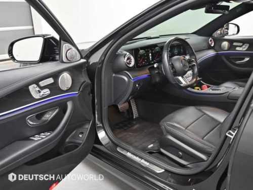 벤츠 E-클래스 W213 E220d 4MATIC AMG라인 사진 11
