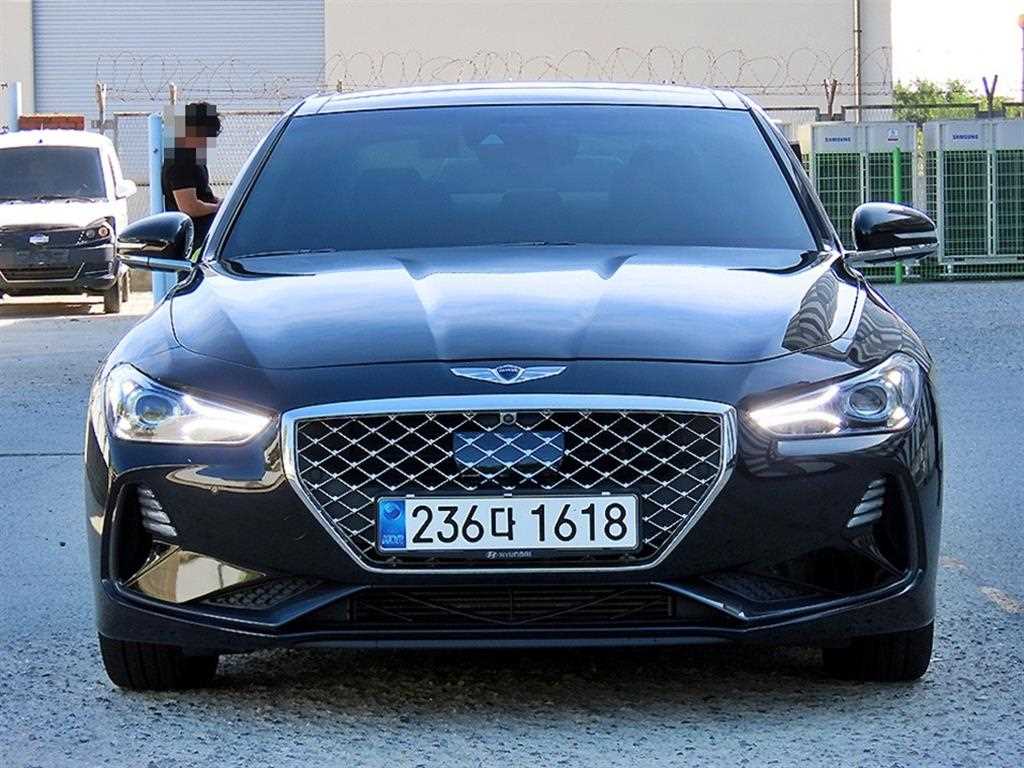 제네시스 G70 2.0T