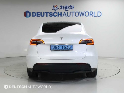 테슬라 모델 Y 롱 레인지 사진 4