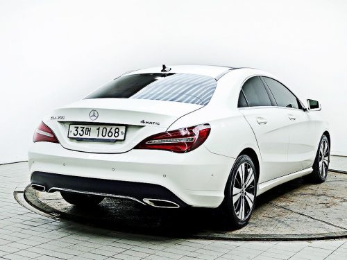 벤츠 CLA클래스 CLA 250 4MATIC 사진 모두보기