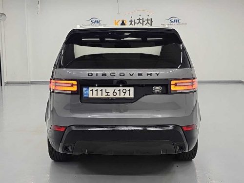 랜드로버 디스커버리5 3.0 TD6 HSE 럭셔리 사진 3