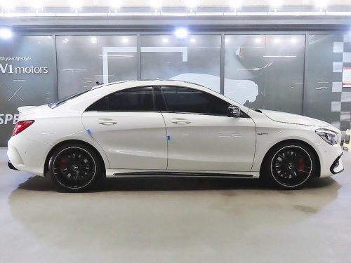 벤츠 CLA클래스 CLA 45 AMG 4MATIC 사진 3