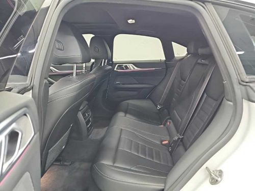 BMW i4 eDrive 40 사진 12