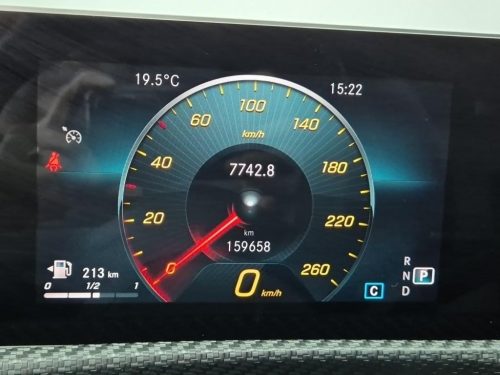 벤츠 A클래스 W177 A220 해치백 사진 6
