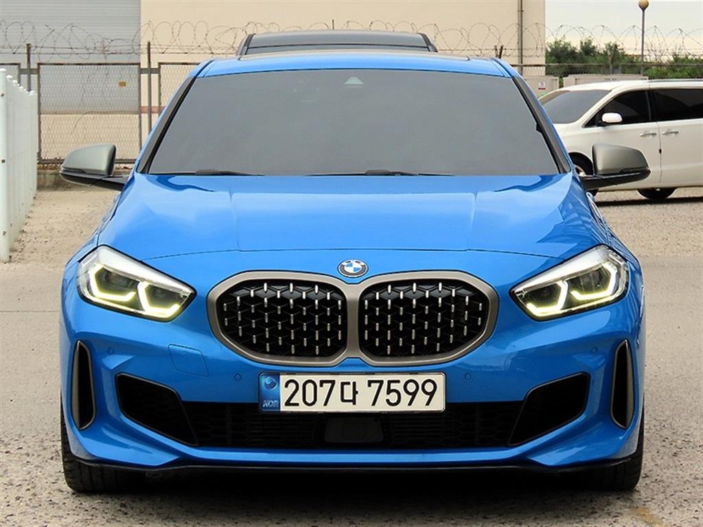 BMW 1시리즈 (F40) M135i xDrive 퍼스트 에디션