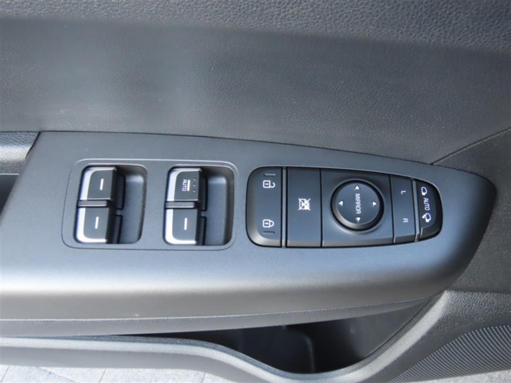 기아 스포티지 더 볼드 2.0 가솔린 2WD 사진 12