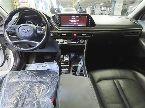 현대 쏘나타 (DN8) 2.0 프리미엄 패밀리 사진 10