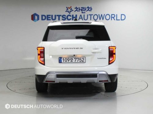 KG모빌리티(쌍용) 토레스 1.5 GDI-T 4WD 사진 모두보기