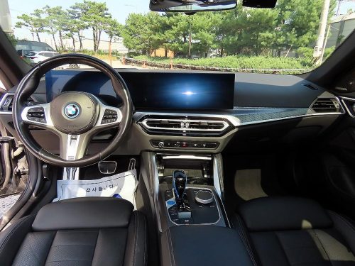 BMW i4 eDrive 40 사진 7