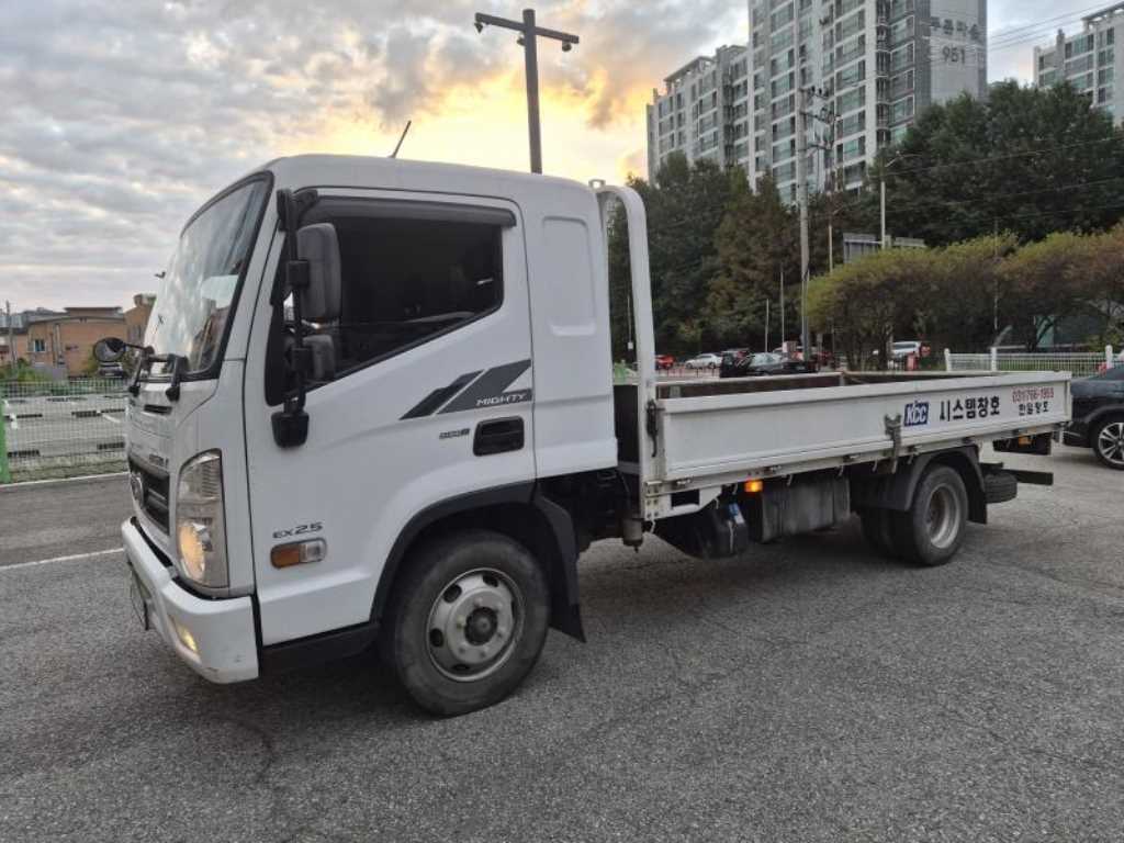 차량사진 2