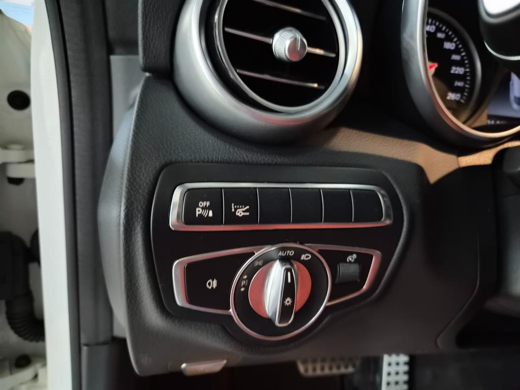 벤츠 C클래스 W205 C200 쿠페 사진 13