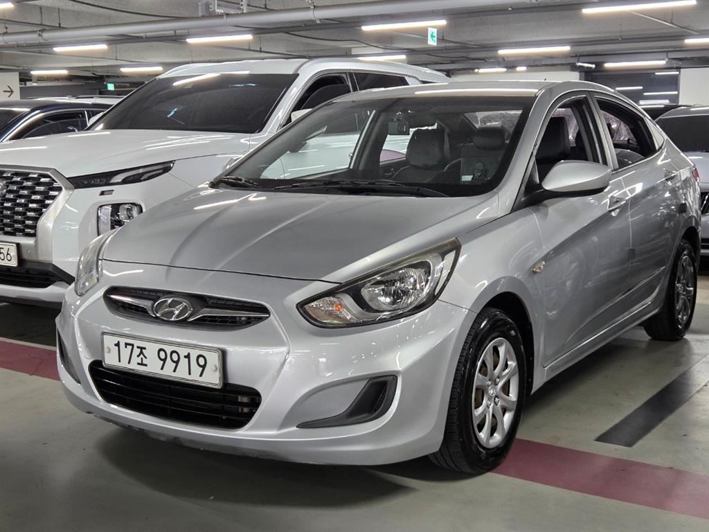 현대 엑센트신형 1.6VGT 스타일