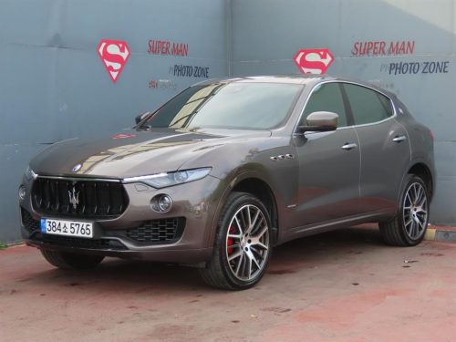 마세라티 르반떼 3.0 AWD