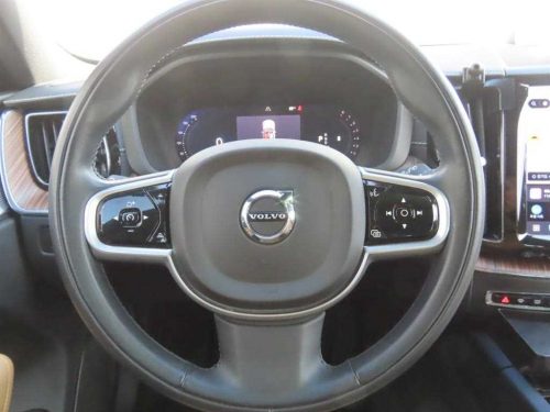 볼보 XC60(2세대) B5 AWD 인스크립션 사진 11