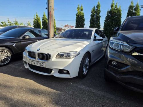 BMW 5시리즈 (F10) 528i xDrive M 에어로 다이나믹 사진 2