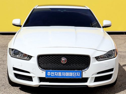 재규어 XE 2.0D 프레스티지