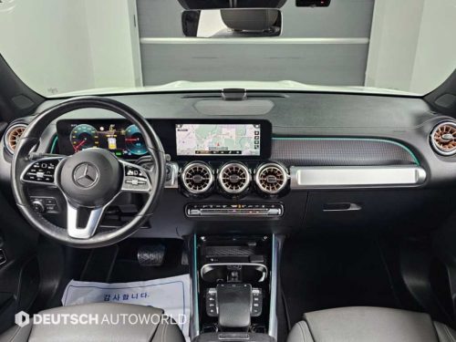 벤츠 EQB (X243) EQB 300 4MATIC AMG 라인 사진 7