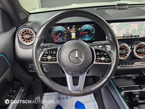 벤츠 EQB (X243) EQB 300 4MATIC AMG 라인 사진 13