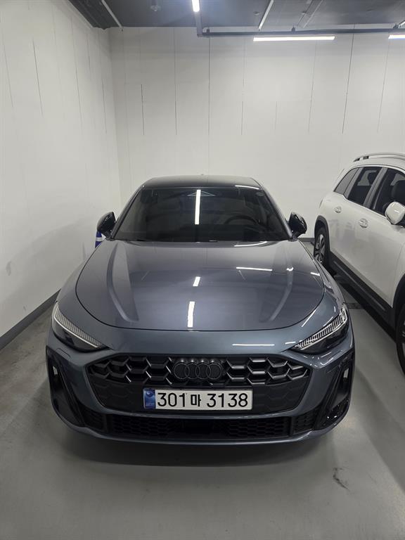 아우디 A5 (B10) 45 TFSI 콰트로 S-라인