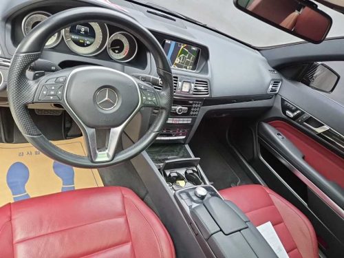 벤츠 E-클래스 W212 E200 쿠페 사진 모두보기