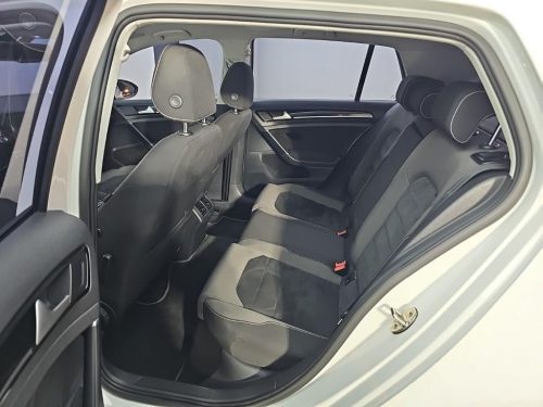 폭스바겐 골프 7세대 2.0 TDI 사진 12