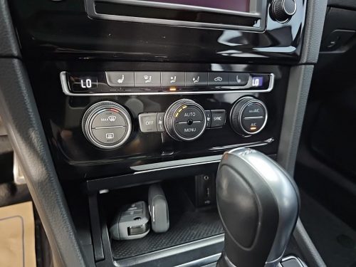 폭스바겐 골프 7세대 2.0 TDI 프리미엄 사진 16