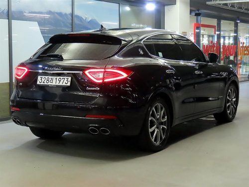 마세라티 르반떼 3.0 AWD 프리미엄 사진 4