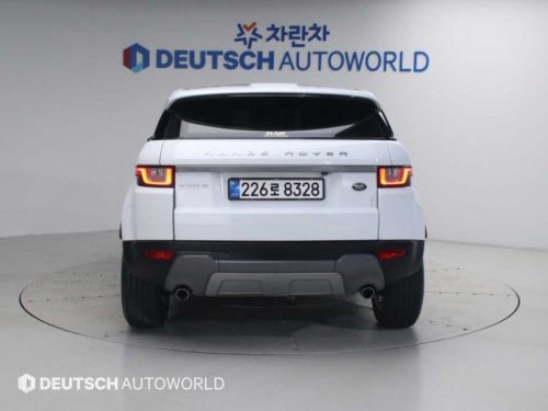 랜드로버 레인지로버 이보크 2.0 TD4 SE 사진 4