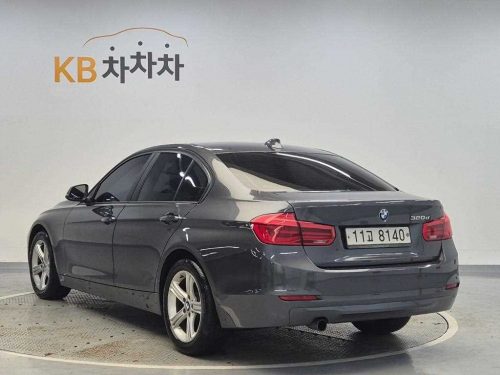 BMW 3시리즈 (F30) 320d 사진 2