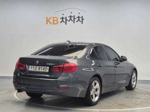 BMW 3시리즈 (F30) 320d 사진 3