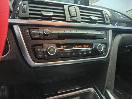 BMW 3시리즈 (F30) 320d 사진 18