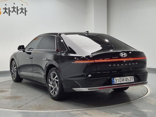 현대 그랜저 (GN7) LPG 3.5 2WD 사진 2
