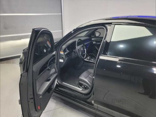 아우디 A8 (D5) 55 TFSI 콰트로 LWB 사진 18