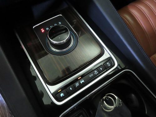 재규어 F-PACE 20d 포트폴리오 사진 12