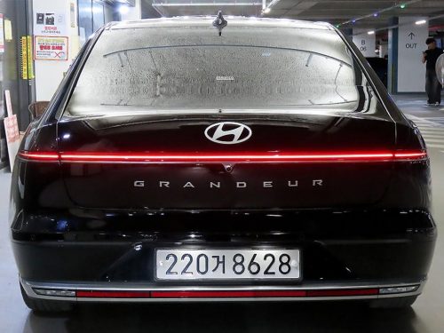 Hyundai Grandeur Hybrid (GN7) Premium photo 5