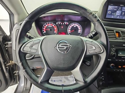 KG모빌리티(쌍용) 코란도스포츠 디젤 4WD CX7 사진 9